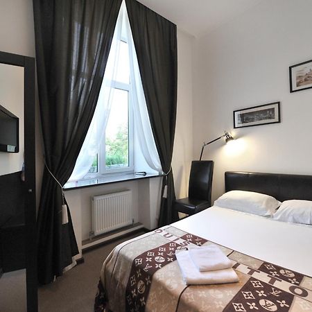 Hotel Reno On Deribasovskaya Oldenburg Bagian luar foto